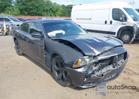 2013 Dodge Charger R/T из США, поврежденный, VIN 2C3CDXCTXDH570691